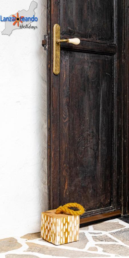 Vivienda Vacacional El Patio De Franky Teguise  Εξωτερικό φωτογραφία